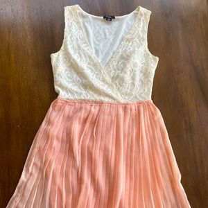 Small/Petite White and Pink Rhapsody Spring Dress